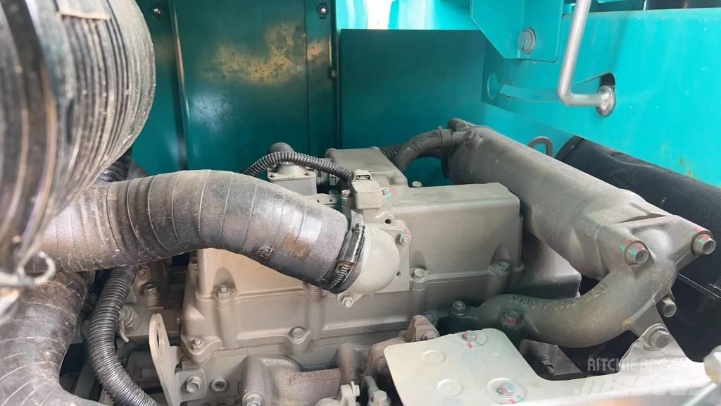 Kobelco SK 75 中型挖掘机
