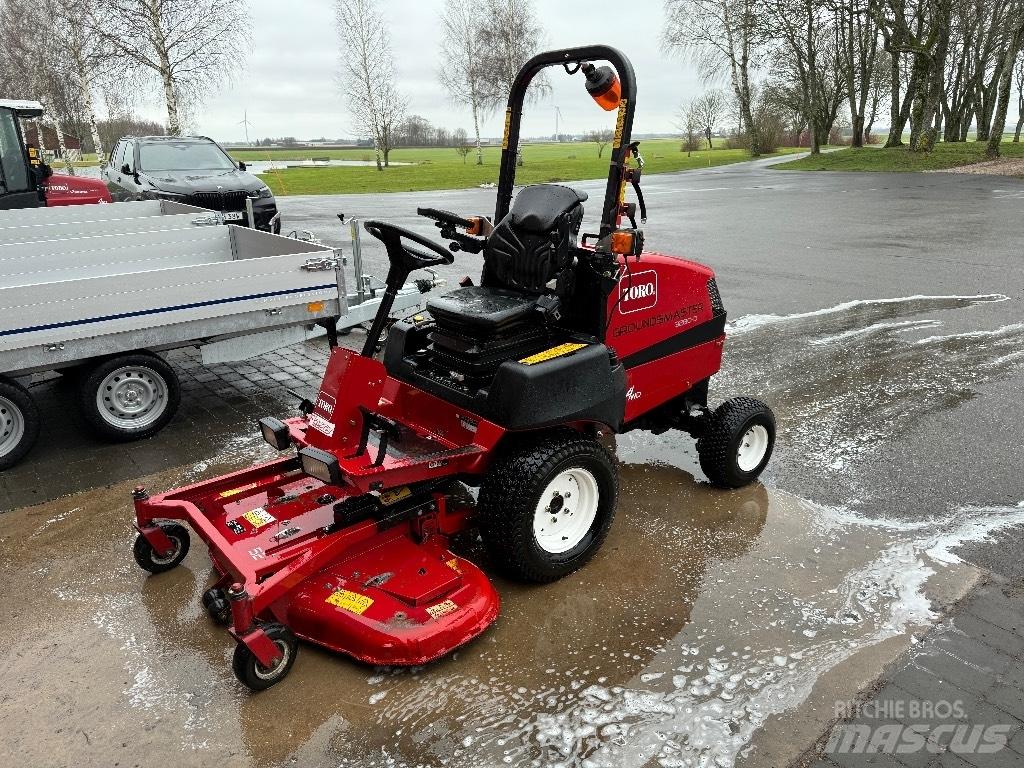 Toro 3280D 骑乘式割草机