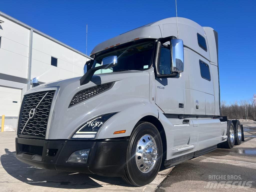 Volvo VNL860 牵引车