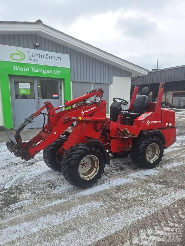 Weidemann 1360 多功能装载机