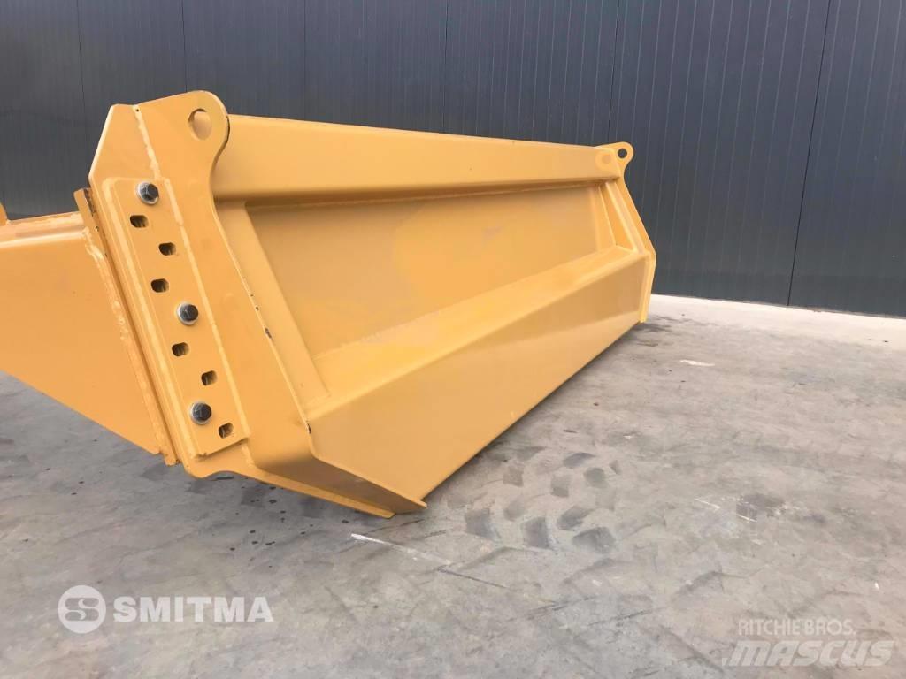CAT 730C 尾门、后挡板