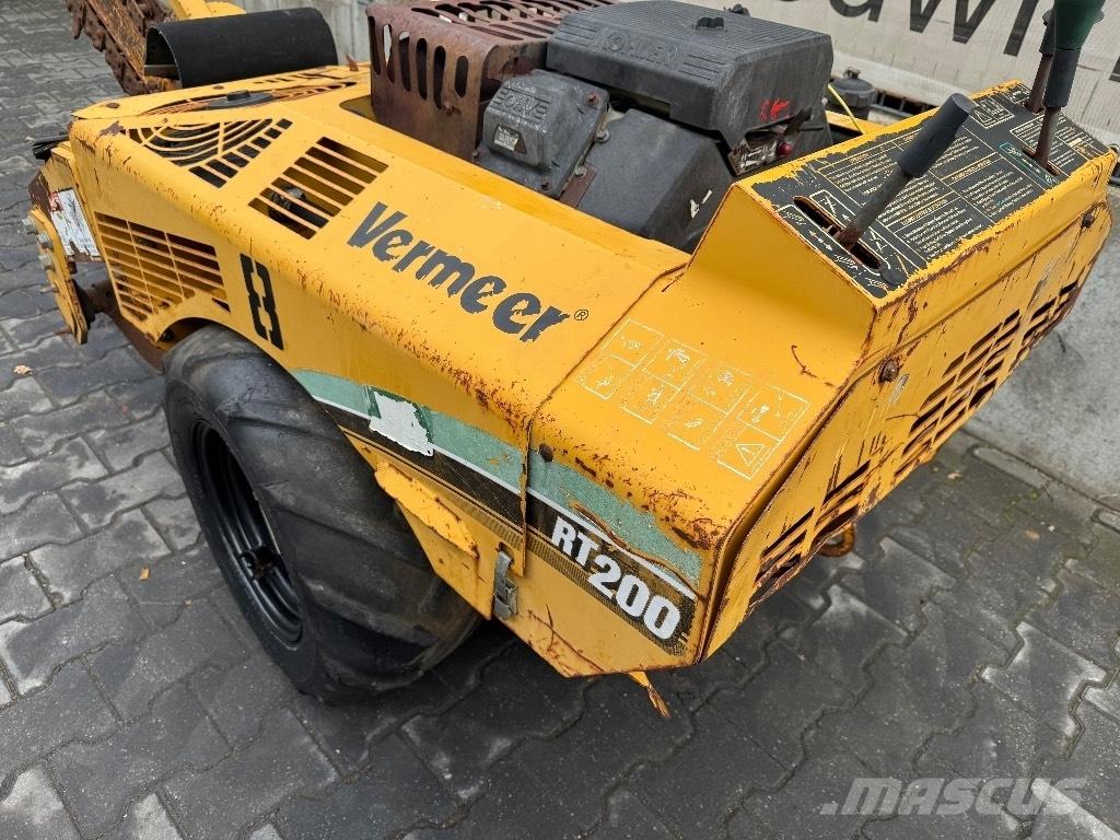 Vermeer RT200 挖沟机