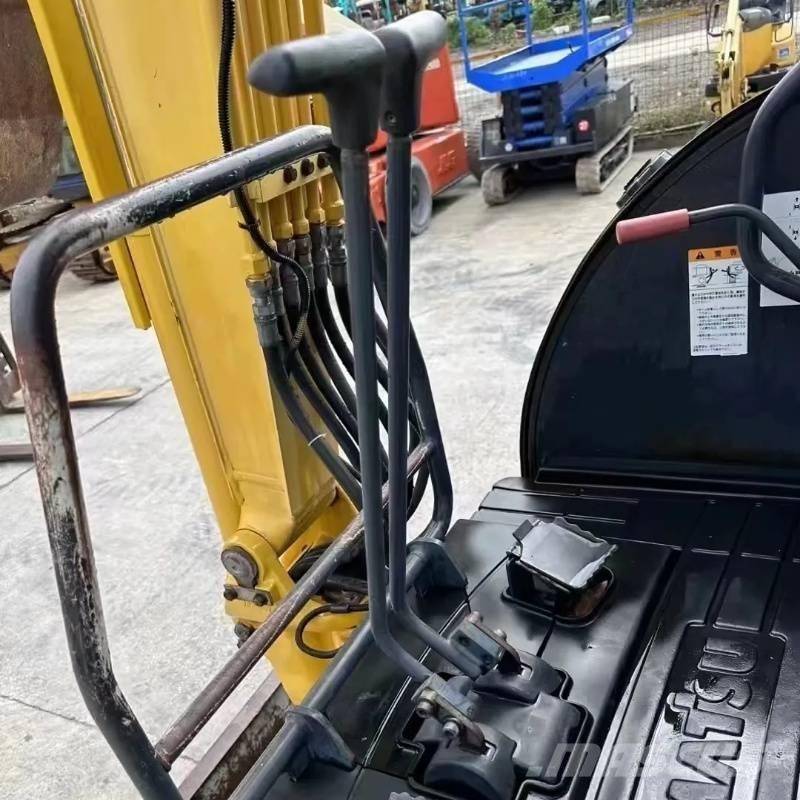 Komatsu PC 20 小型挖掘机