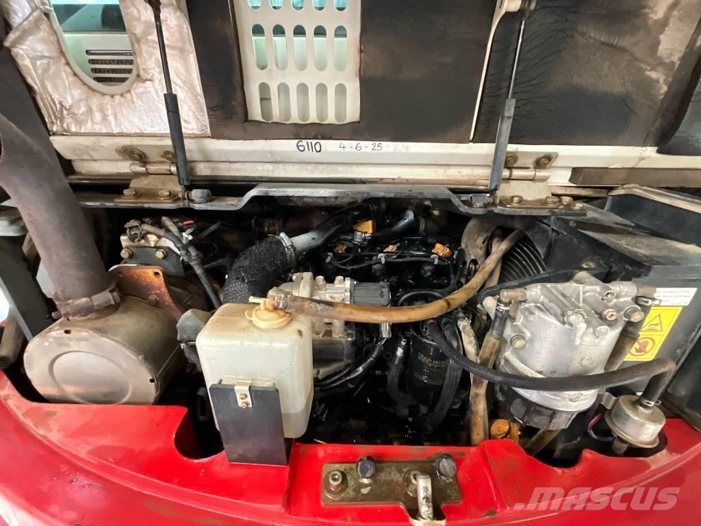 Takeuchi TB 280 FR 中型挖掘机