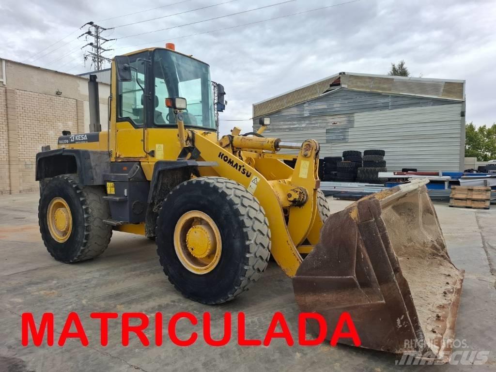Komatsu WA 270-3 轮式装载机