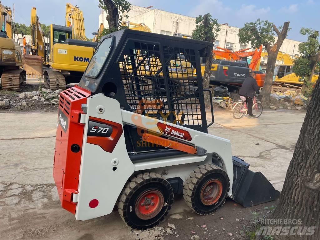 Bobcat S 70 滑移装载机