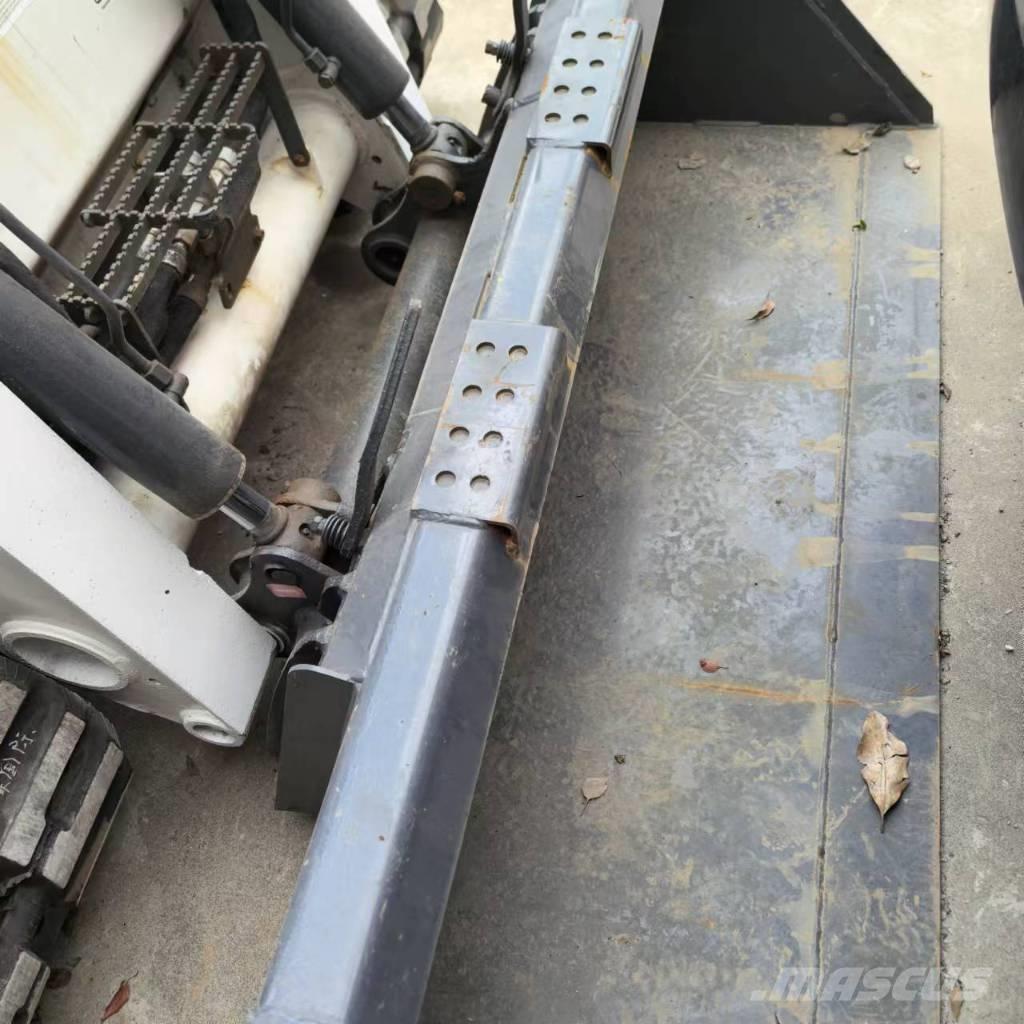 Bobcat T 770 滑移装载机