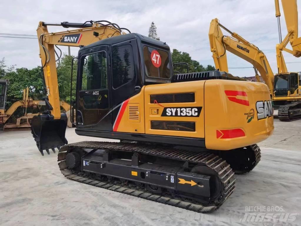 Sany sy135c 履带挖掘机