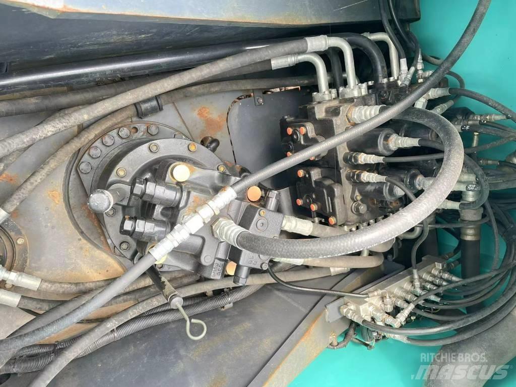 Kobelco 200 履带挖掘机