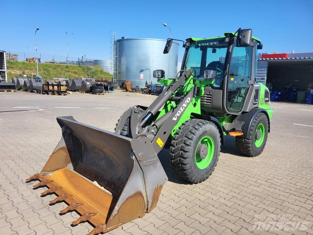 Volvo JL25H ELECTRIC 轮式装载机