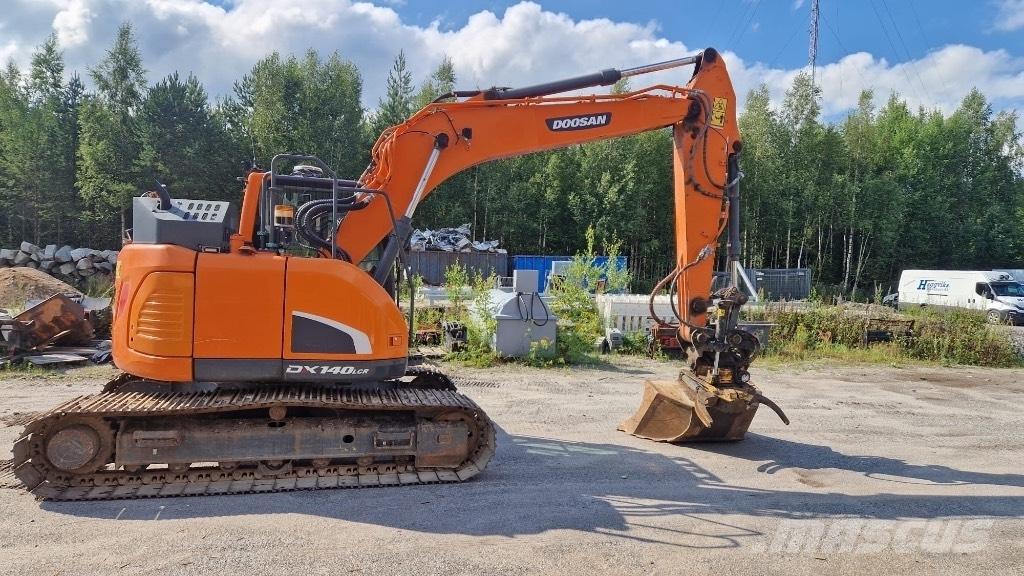 Doosan DX 140 LCR 履带挖掘机