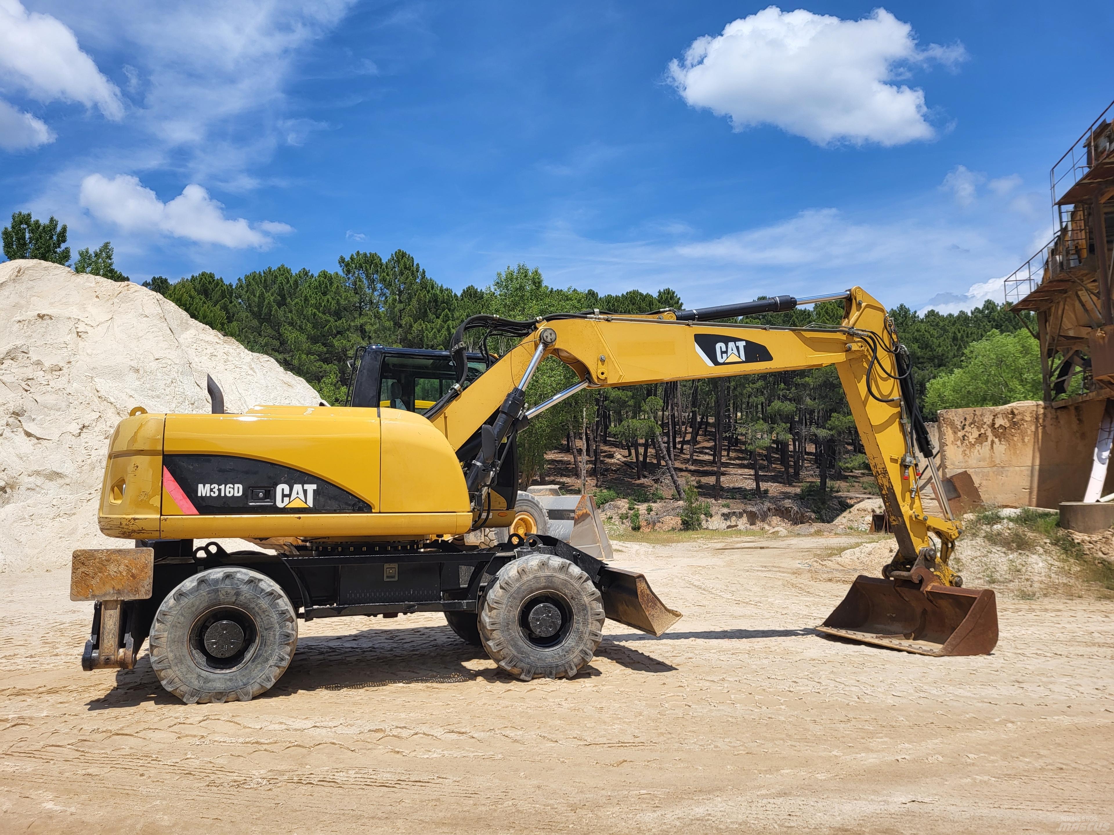 CAT 316d 轮式挖掘机