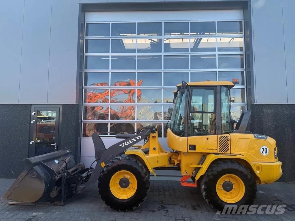 Volvo L35G 轮式装载机
