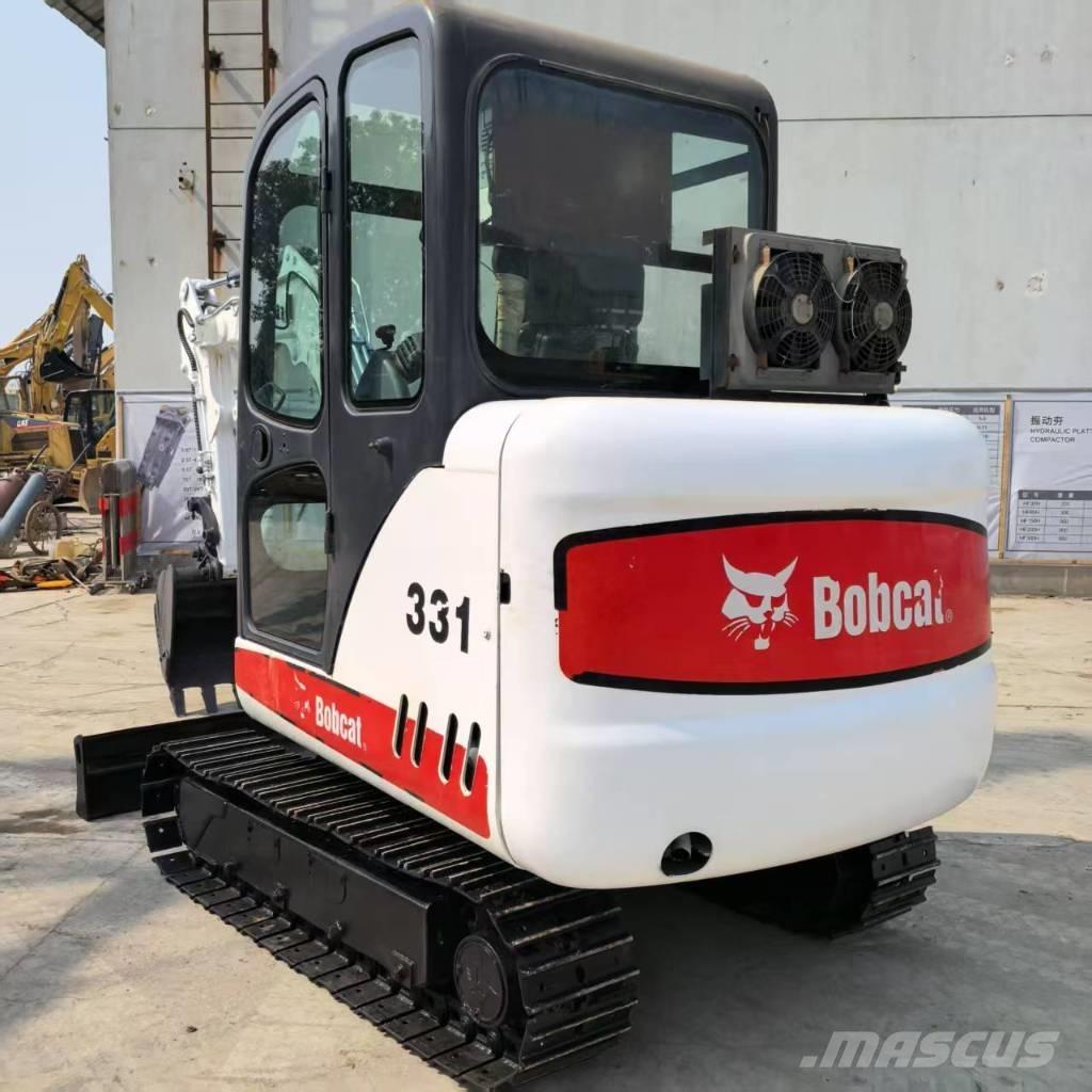 Bobcat 331 小型挖掘机