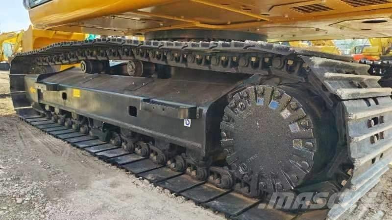 CAT 320D 履带挖掘机