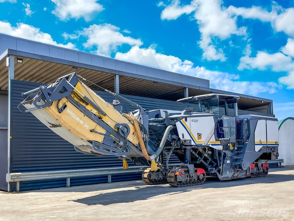 Wirtgen W 220 FI 沥青路面铣刨机|铣刨机
