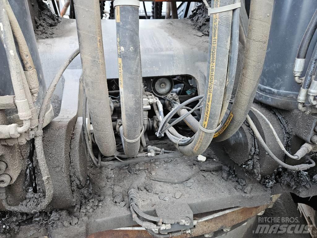 Doosan DX 340 LC 履带挖掘机