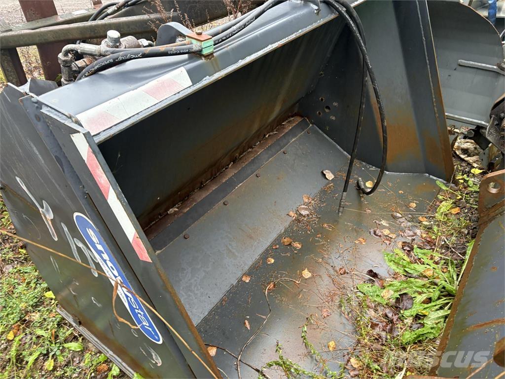 Snowstar HK700L 融雪撒布机