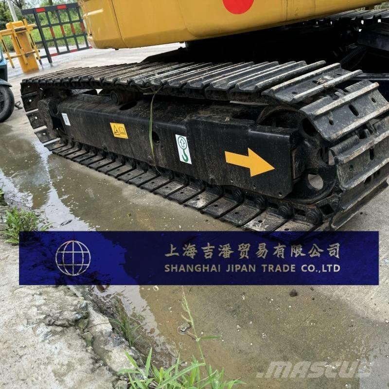 CAT 303.5 E CR 小型挖掘机