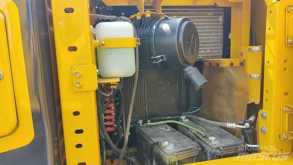 Komatsu PC 130 履带挖掘机