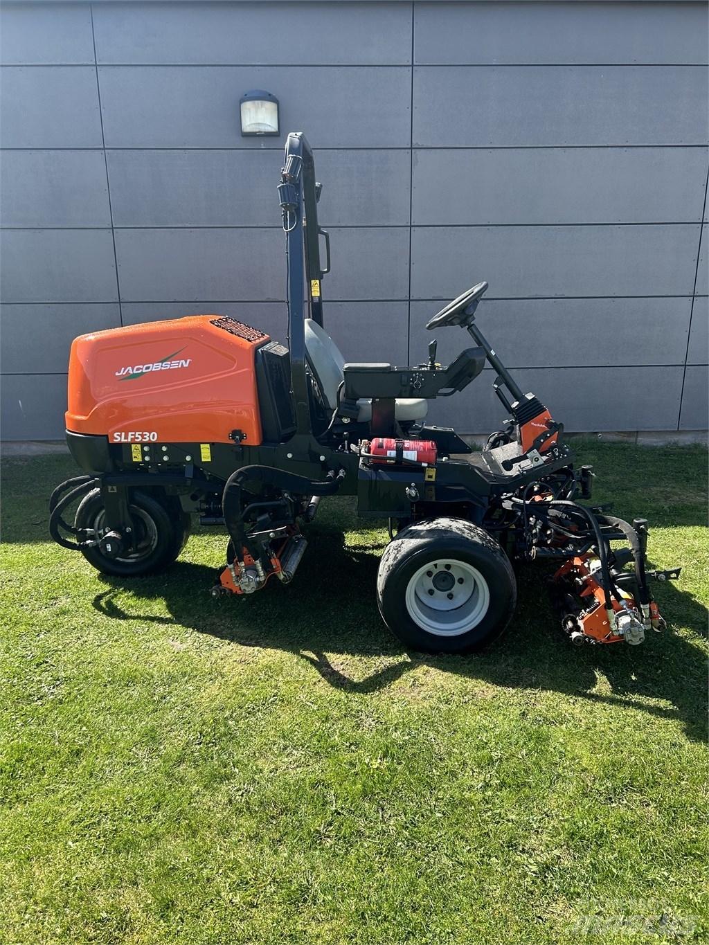 Jacobsen *SÅLD* SLF530 球道割草机