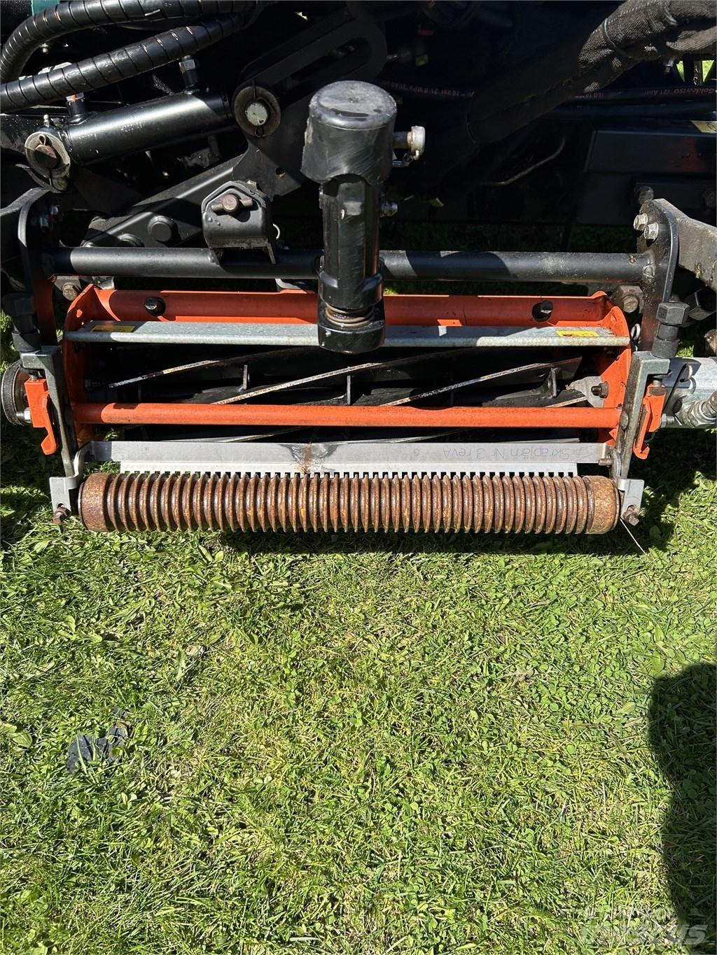 Jacobsen *SÅLD* SLF530 球道割草机