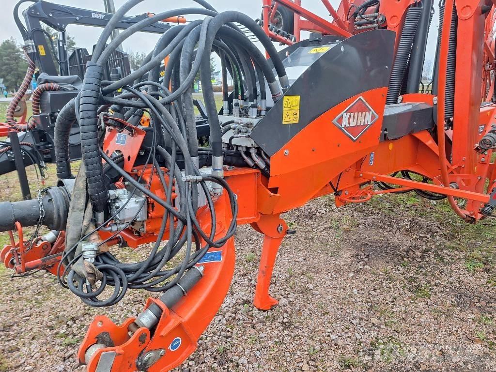 Kuhn GA 15131 料堆整形机