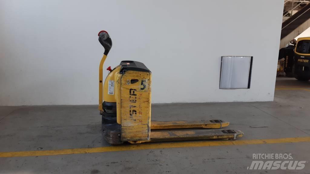 Hyster P2.0L 手摇升降机