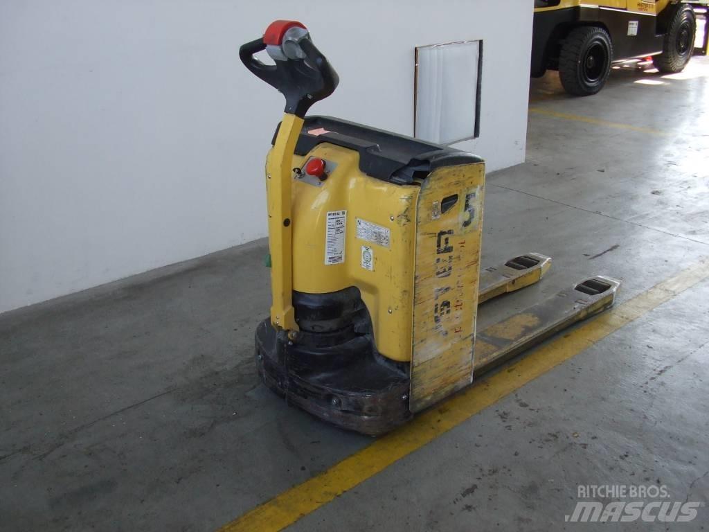 Hyster P2.0L 手摇升降机