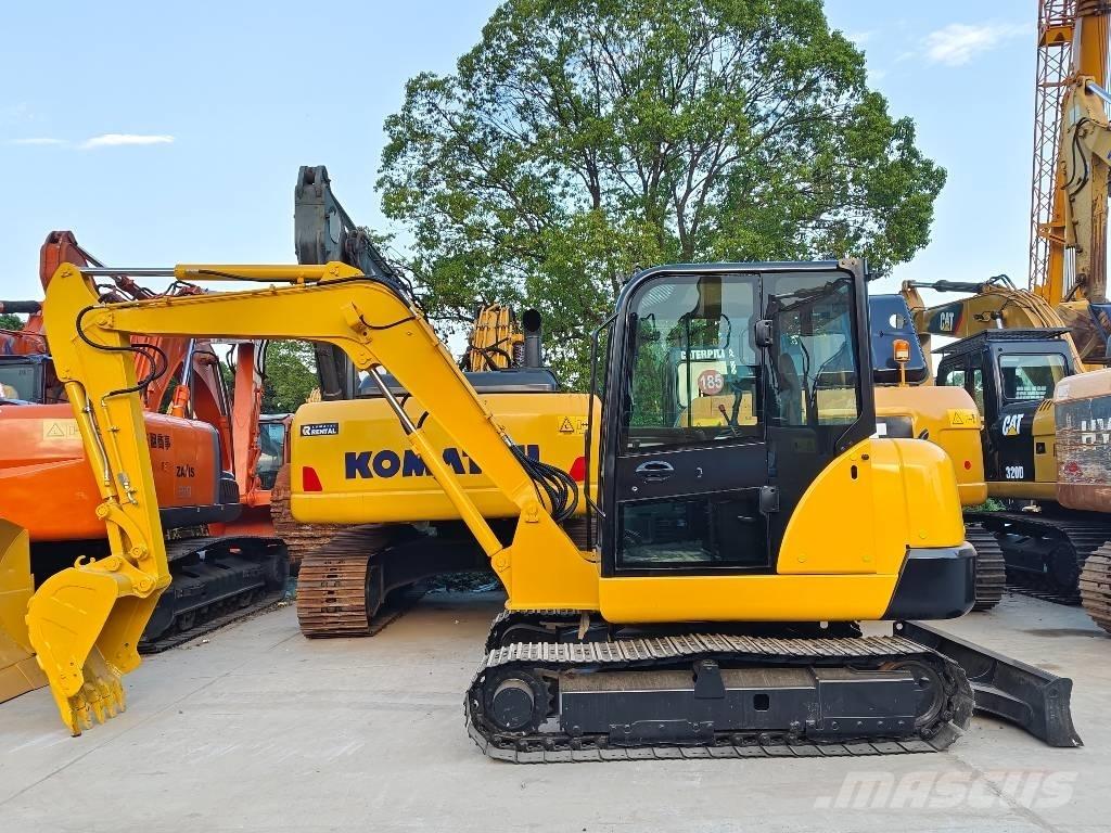 Komatsu PC 56 小型挖掘机