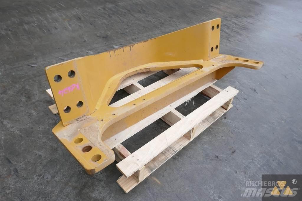 CAT 140M3 Drawbar 运输工具-其他