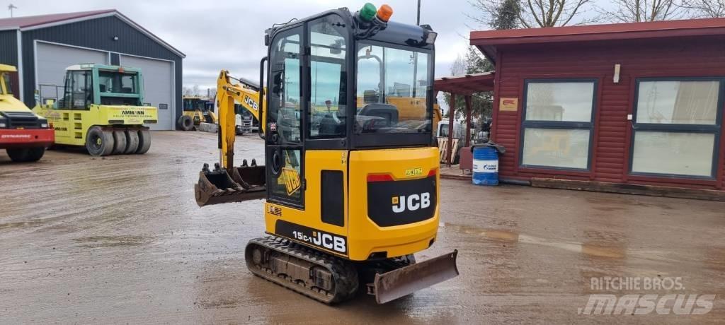JCB 15 C-1 小型挖掘机