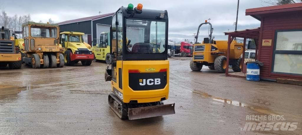 JCB 15 C-1 小型挖掘机