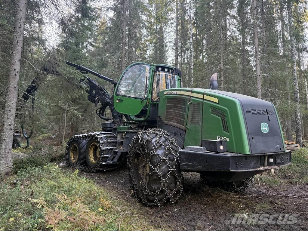 John Deere 1270E 收割机