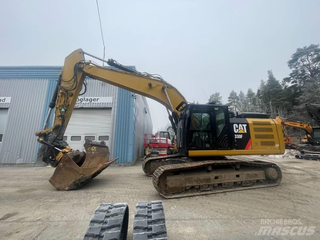 CAT 330 履带挖掘机