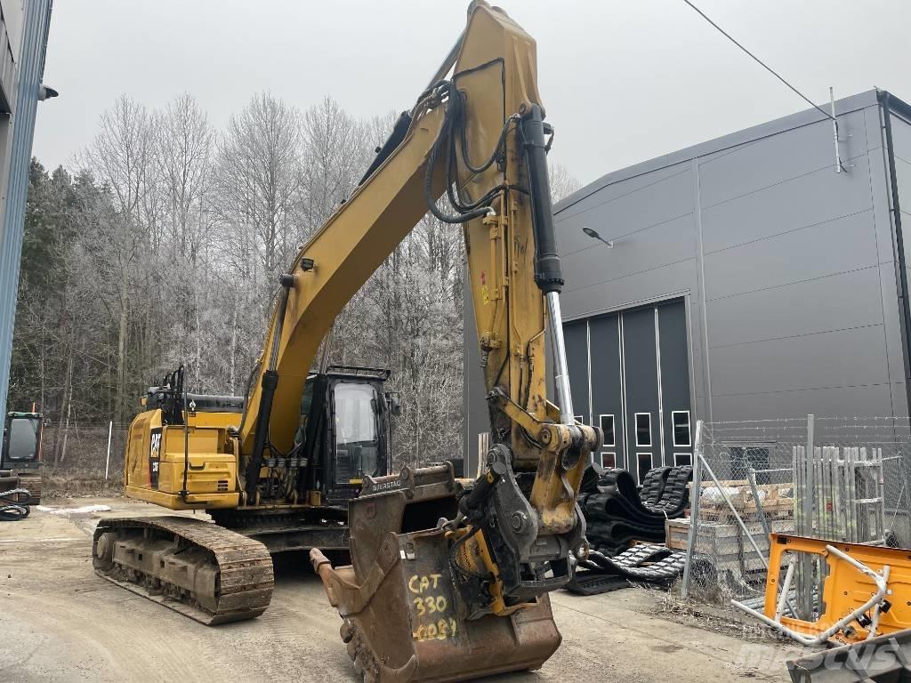 CAT 330 履带挖掘机