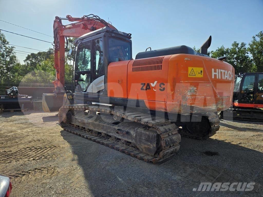 Hitachi ZX 210 LC 履带挖掘机