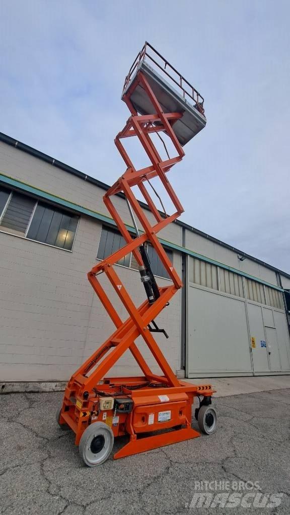 JLG 2646 ES 剪叉式升降机