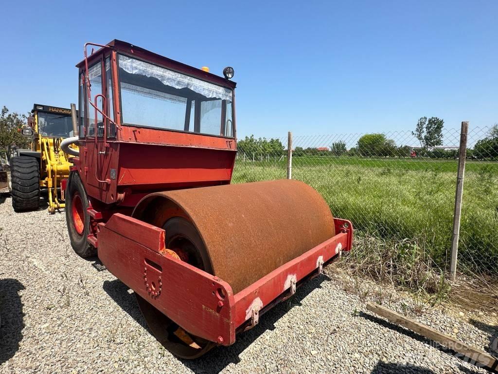 Hamm HW 2304 S 单轮压路机