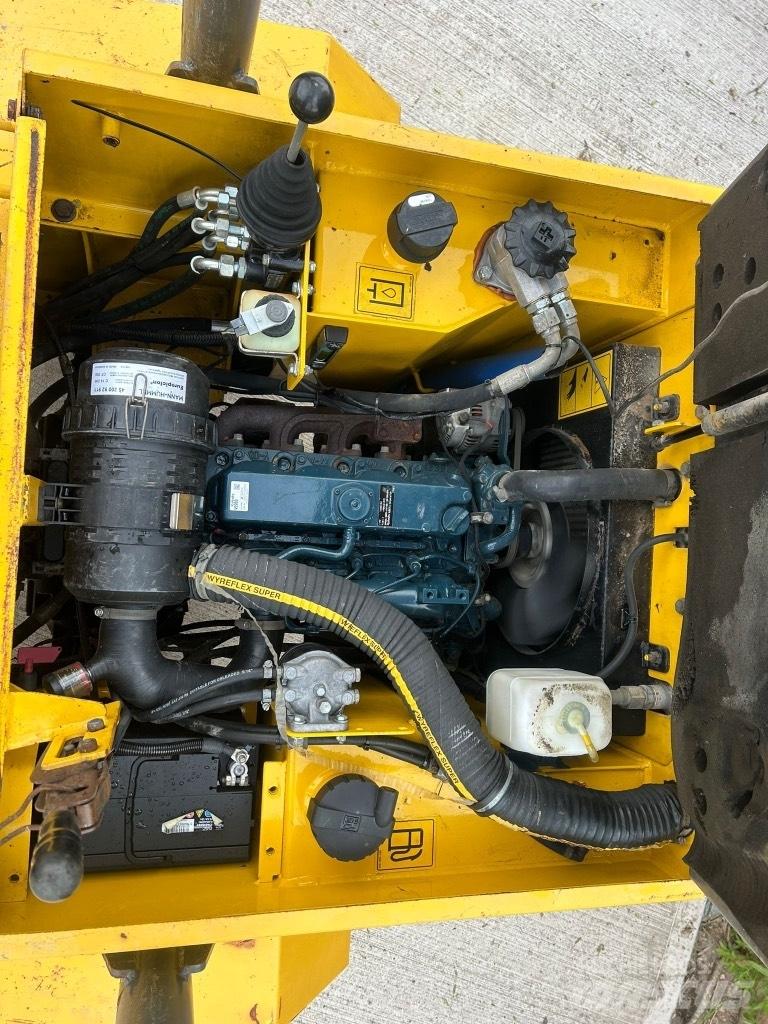 NC SW 3 翻斗车\公路型自卸车