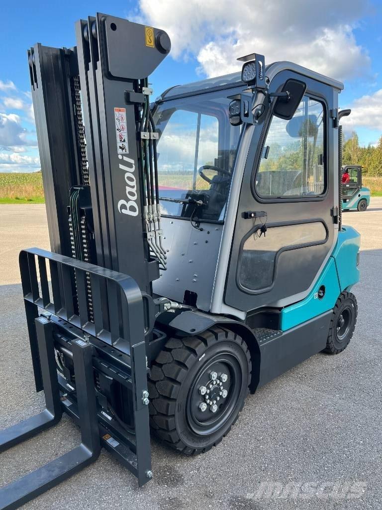 Baoli KBD30 Triplex 柴油叉车