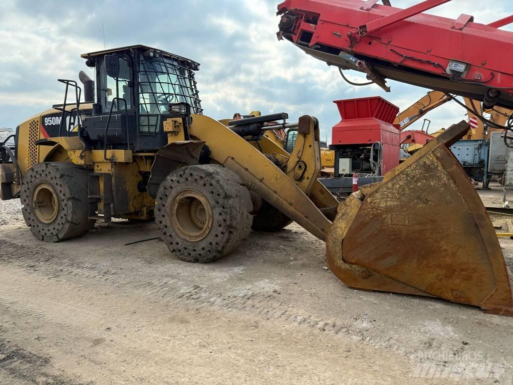 CAT 950 M 轮式装载机