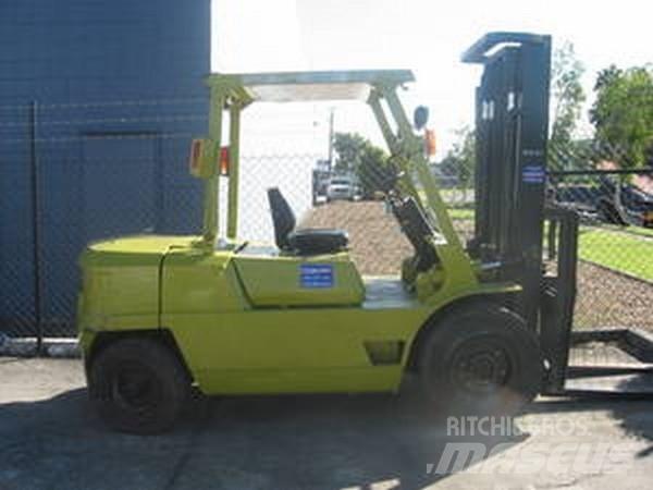 Mitsubishi FD45 其他叉车
