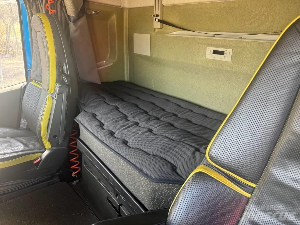 Volvo FH 750 碎木车