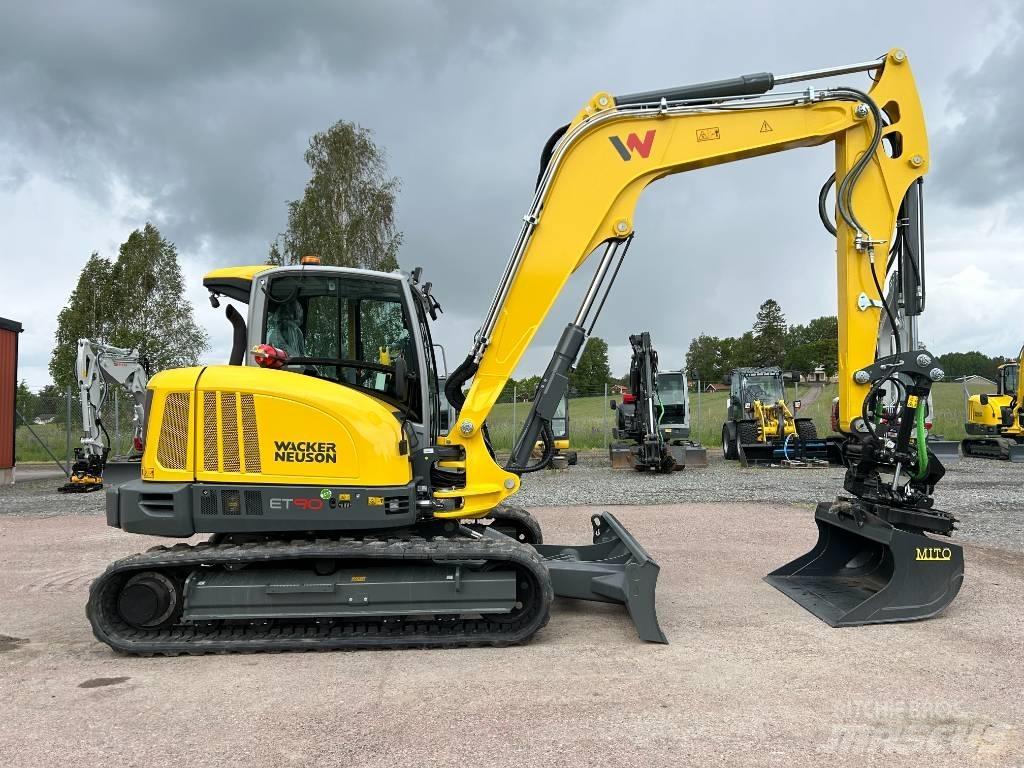 Wacker Neuson ET90 中型挖掘机