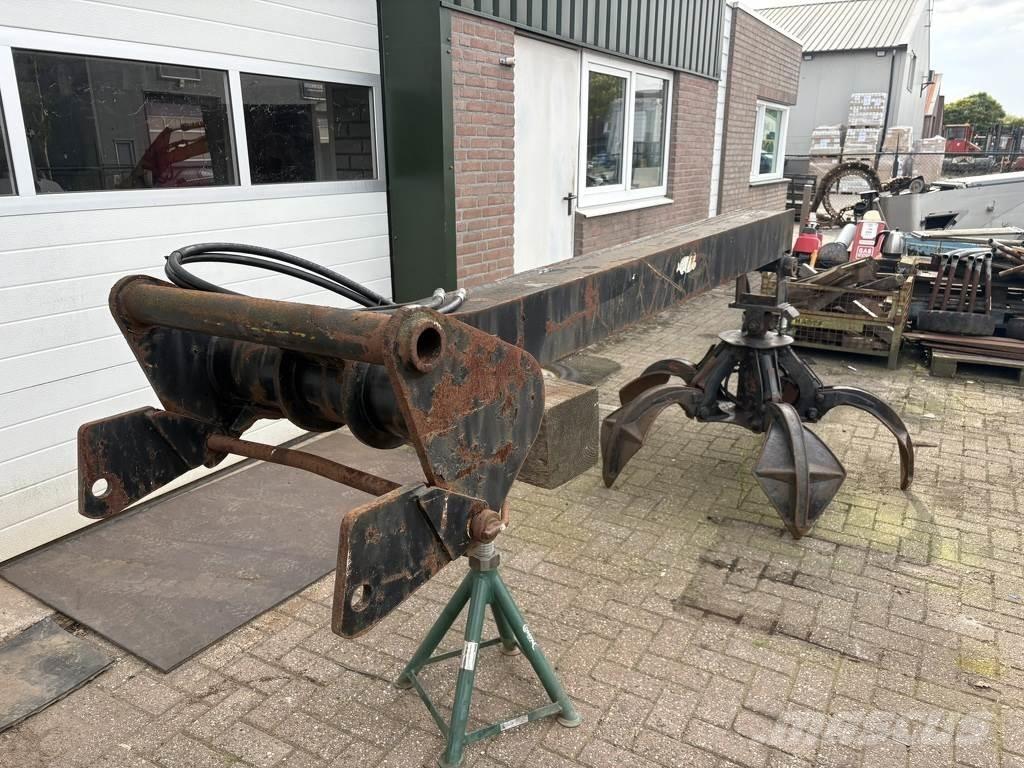 Manitou jip 伸缩臂叉装车|叉装车