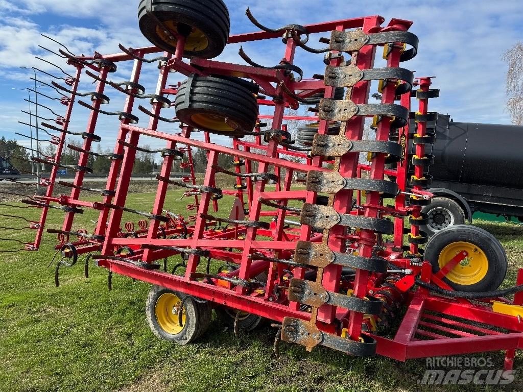 Väderstad NZA700 钉齿耙