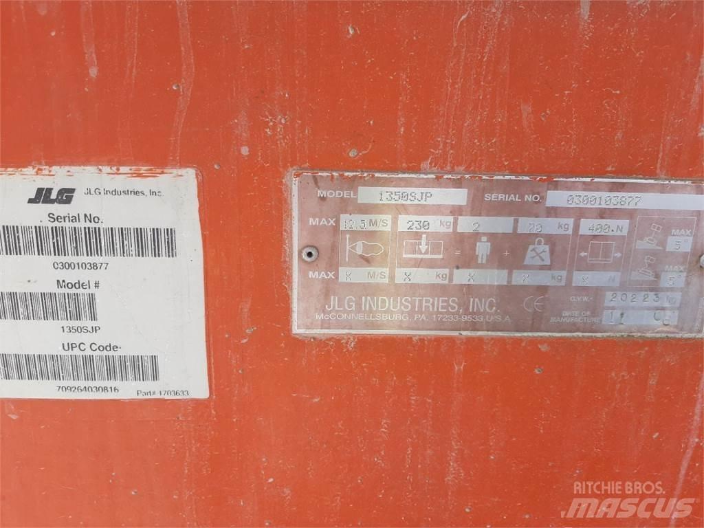 JLG 1350SJP 直臂高空工作平台