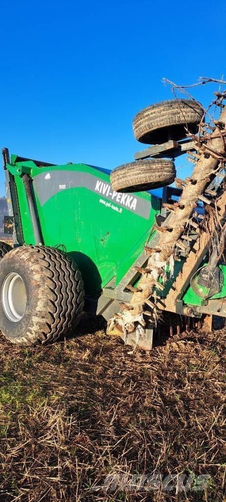 Kivi-Pekka KP 7 FD 捡石机