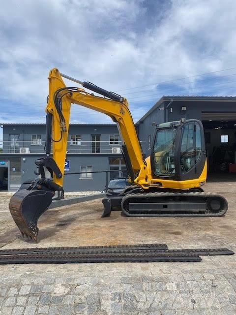 JCB 8080 ZTS 中型挖掘机